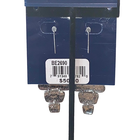 Beach Chic Hammered Fine Silver-Plated Dangle Chandlier Statement Earrings NWT - Picture 4 of 4